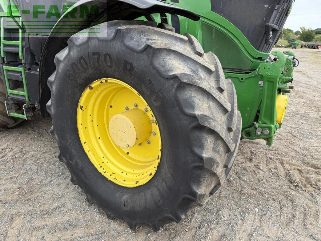 Traktor John Deere 6250r: slika 10