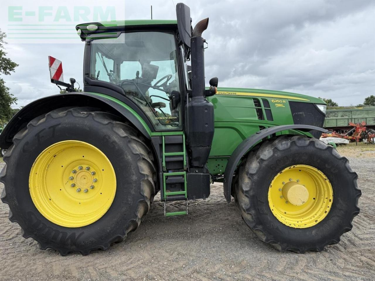 Traktor John Deere 6250r: slika 8