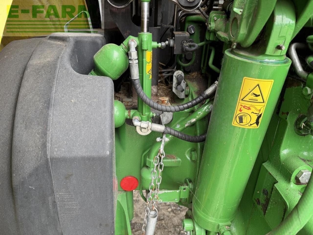 Traktor John Deere 6250r: slika 6