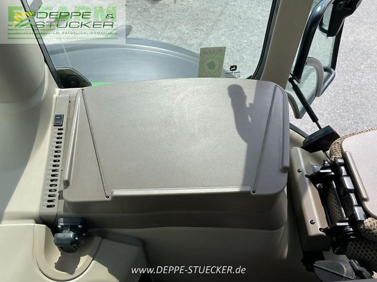 John Deere 6250r - Traktor: slika 5 John Deere 6250r - Traktor: slika 5