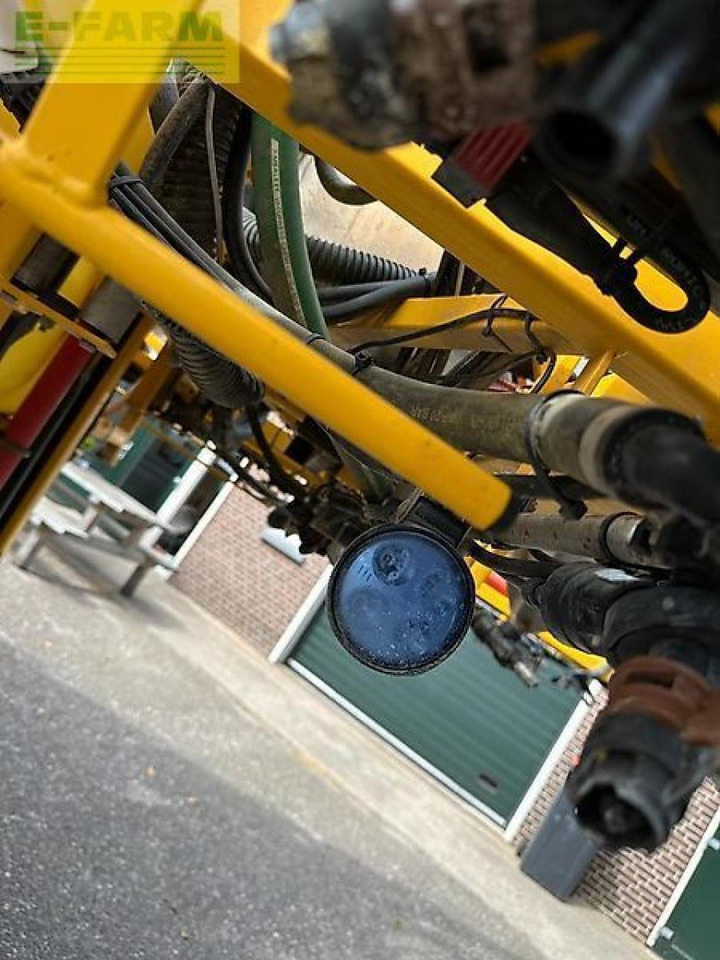 Traktor John Deere 6300 premium+dubex model 8 veldspuit: slika 32