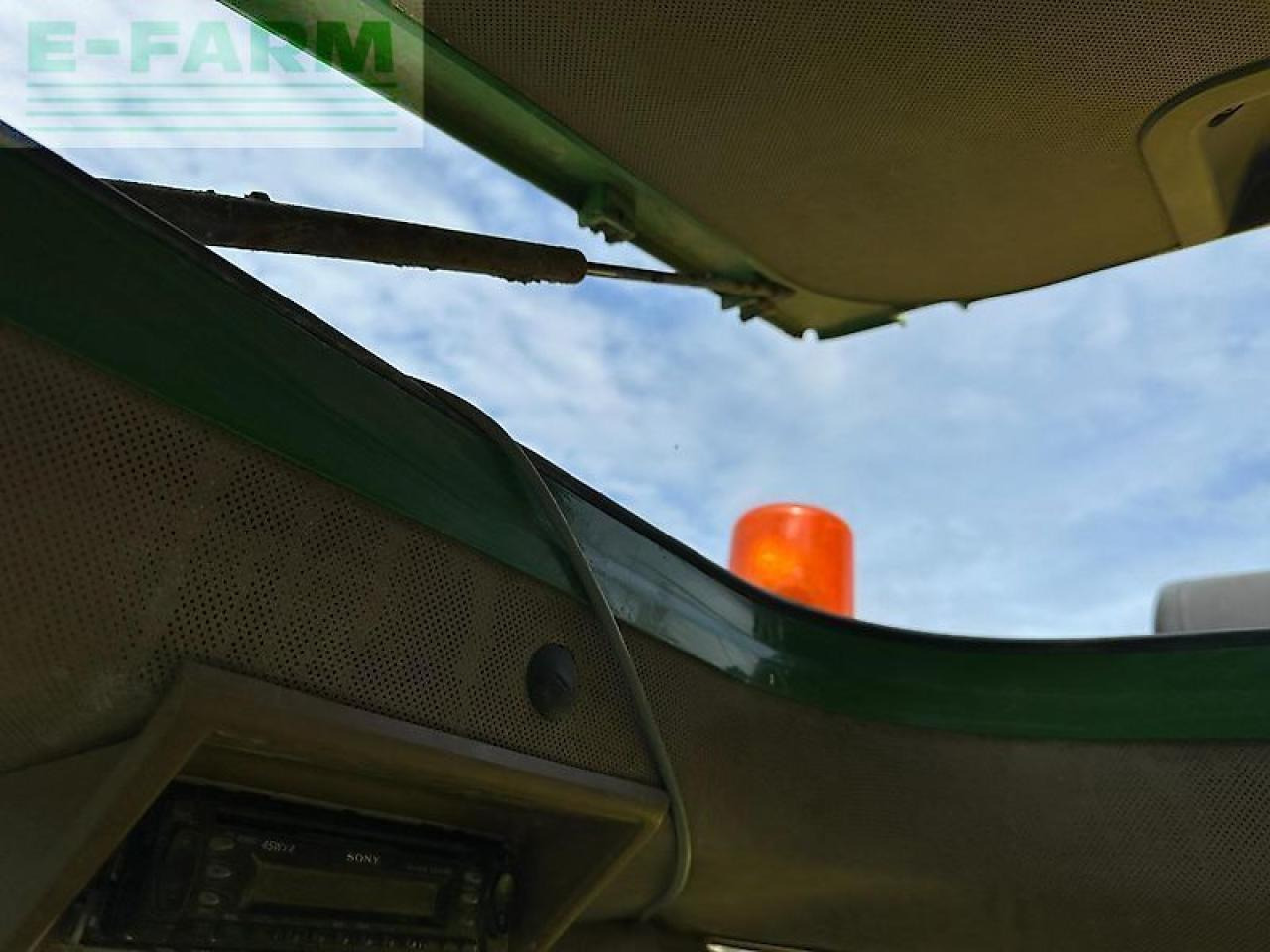 Traktor John Deere 6300 premium+dubex model 8 veldspuit: slika 24