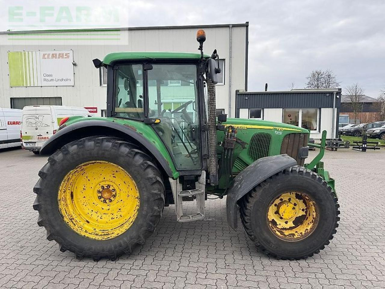 John Deere 6320 - Traktor: slika 2 John Deere 6320 - Traktor: slika 2
