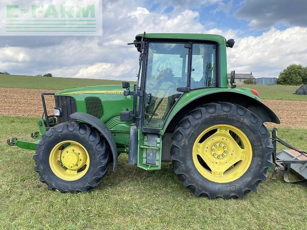 John Deere 6320 premium - Traktor: slika 1 John Deere 6320 premium - Traktor: slika 1
