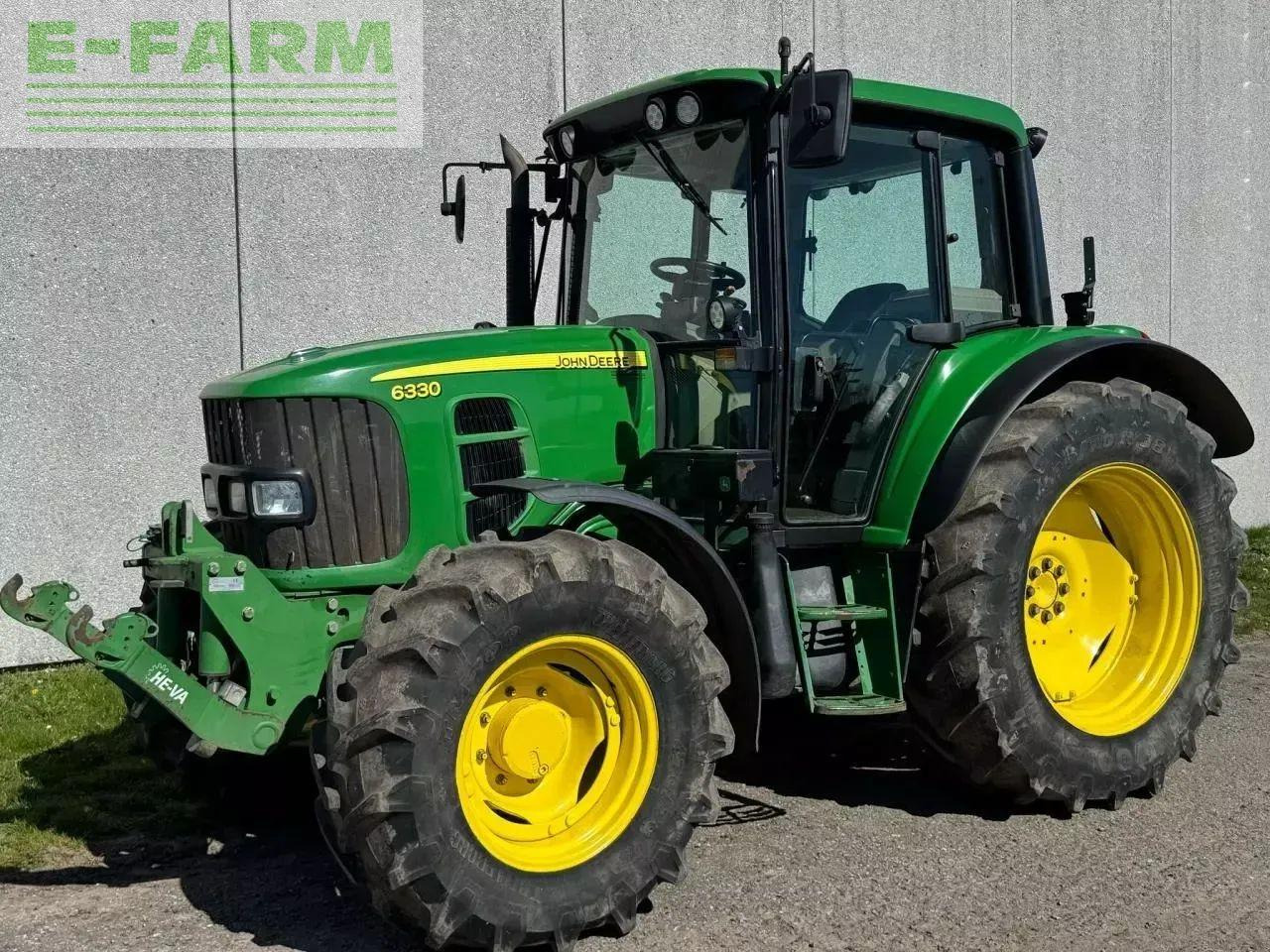 John Deere 6330 - Traktor: slika 1 John Deere 6330 - Traktor: slika 1