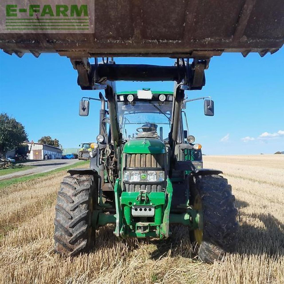 John Deere 6330 - Traktor: slika 2 John Deere 6330 - Traktor: slika 2