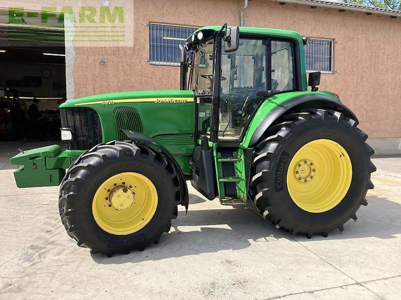 John Deere 6920 s *auto quad* - Traktor: slika 2 John Deere 6920 s *auto quad* - Traktor: slika 2