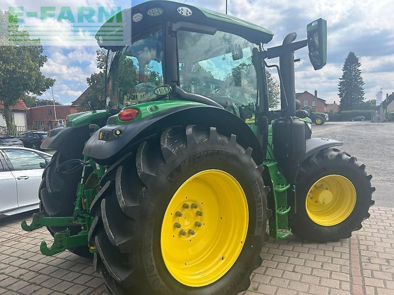 John Deere 6r 150 - Traktor: slika 4 John Deere 6r 150 - Traktor: slika 4