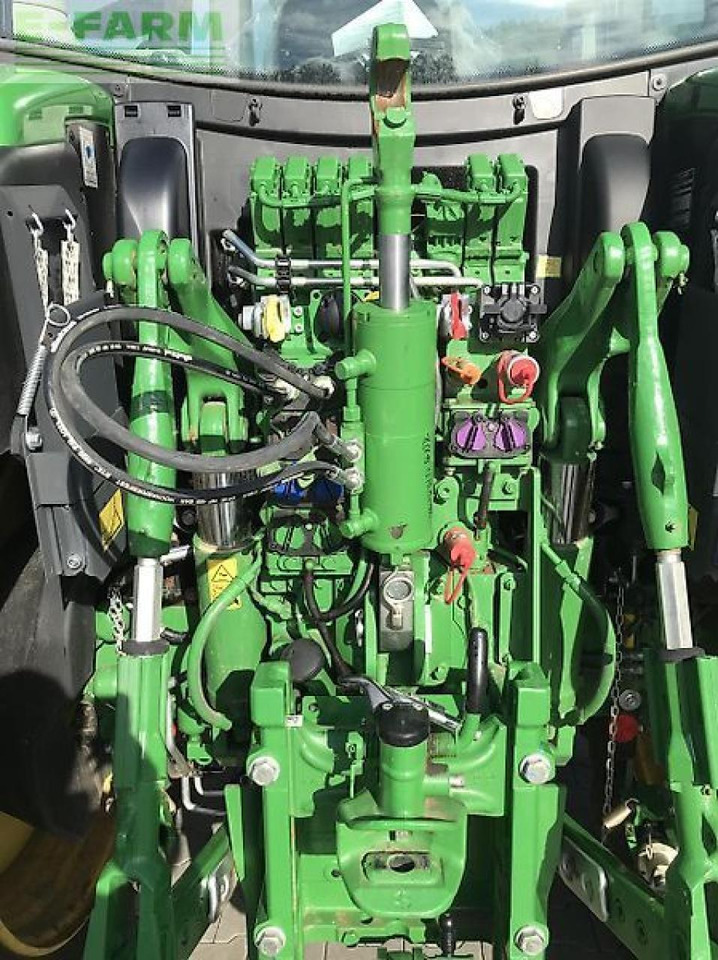 John Deere 6r 185 - Traktor: slika 4 John Deere 6r 185 - Traktor: slika 4