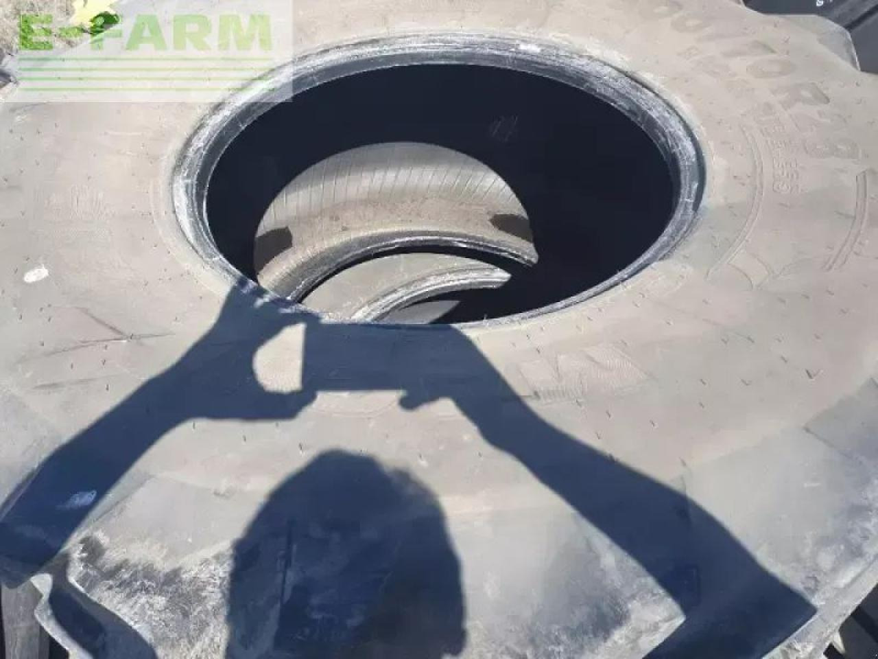 John Deere 6r 195 - Traktor: slika 4 John Deere 6r 195 - Traktor: slika 4