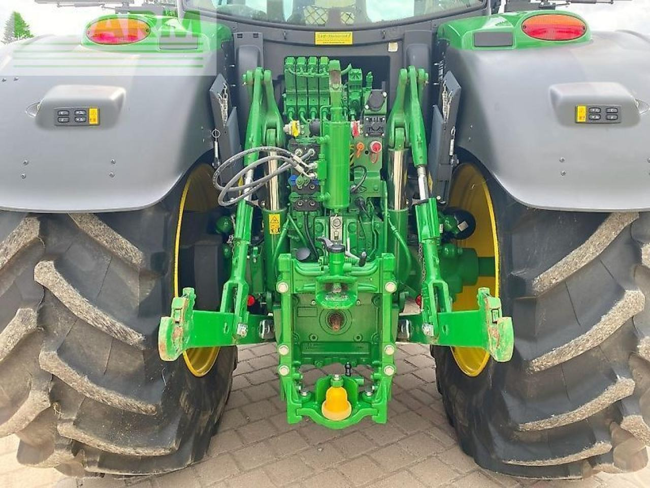 John Deere 6r215 - Traktor: slika 5 John Deere 6r215 - Traktor: slika 5