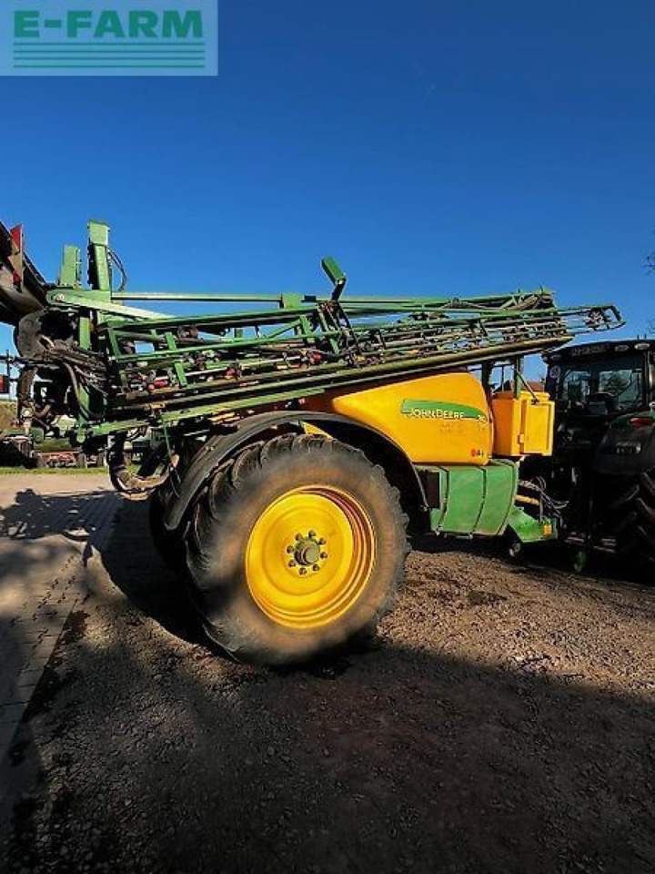 John Deere 740i - Vučena prskalica: slika 4 John Deere 740i - Vučena prskalica: slika 4