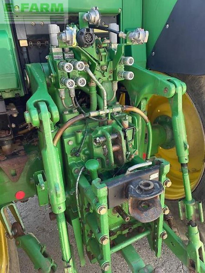 Traktor John Deere 7430: slika 6