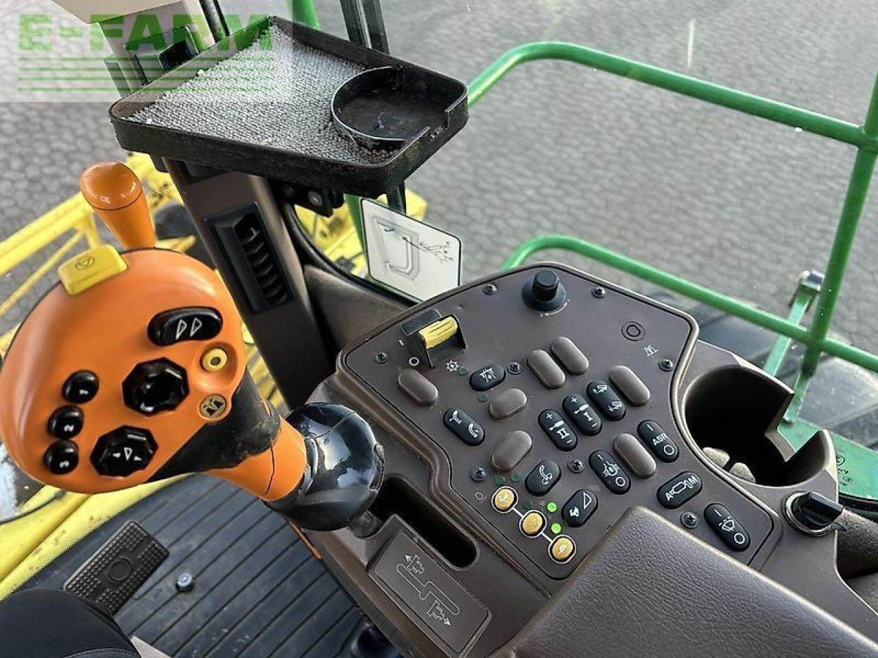 John Deere 7700 - Traktor: slika 3 John Deere 7700 - Traktor: slika 3