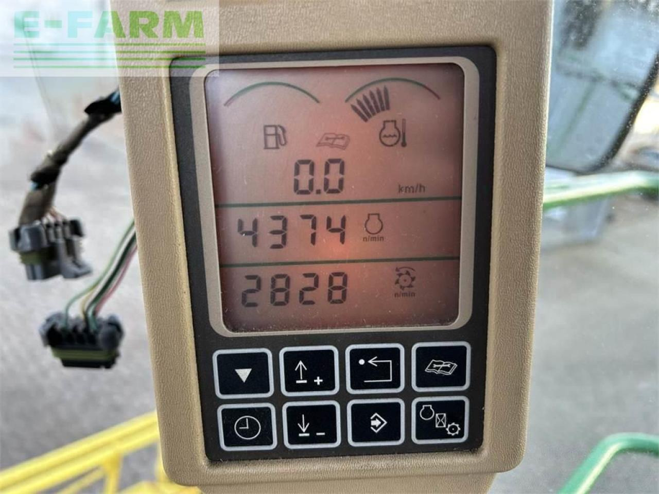 John Deere 7700 - Dodatak za stočnu hranu: slika 4 John Deere 7700 - Dodatak za stočnu hranu: slika 4