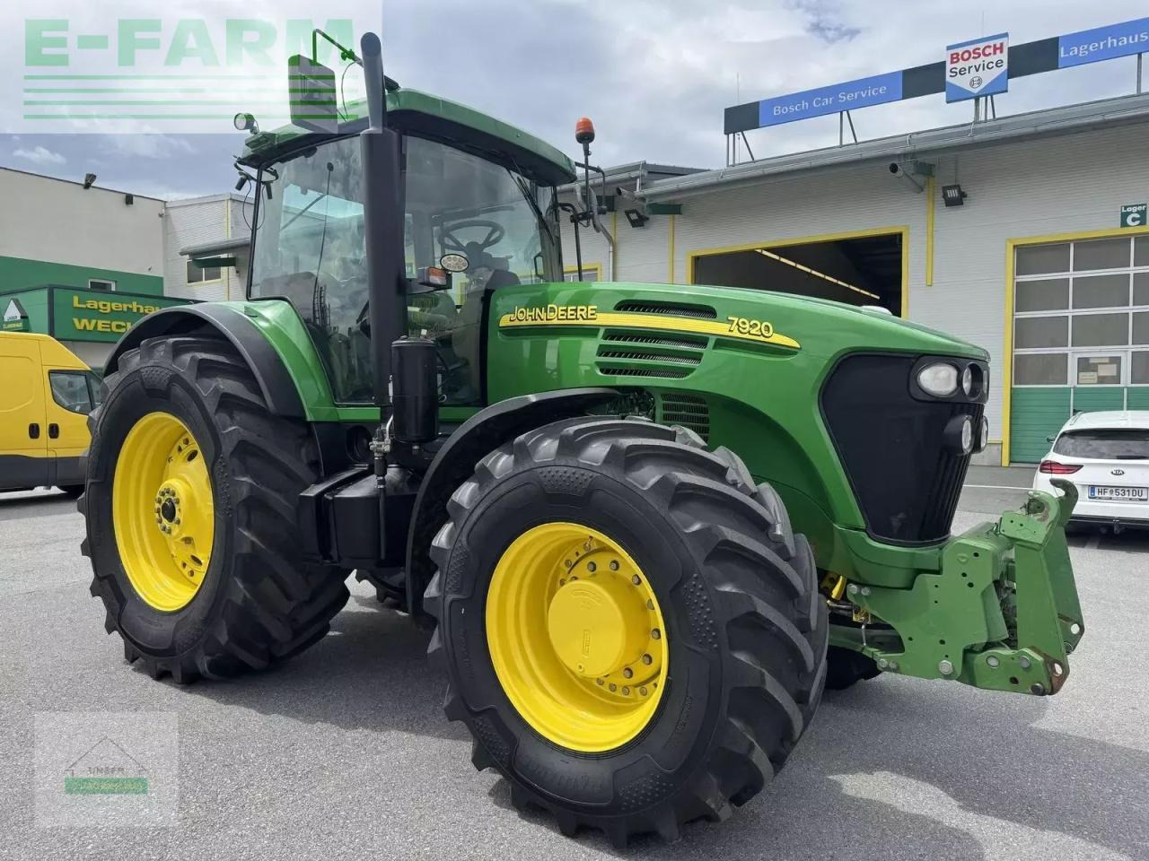 John Deere 7920 - Traktor: slika 2 John Deere 7920 - Traktor: slika 2