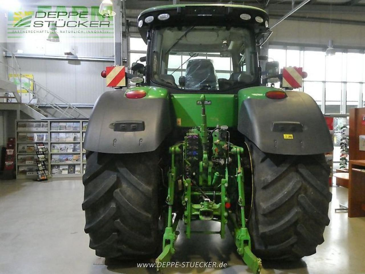 John Deere 8370r - Traktor: slika 4 John Deere 8370r - Traktor: slika 4