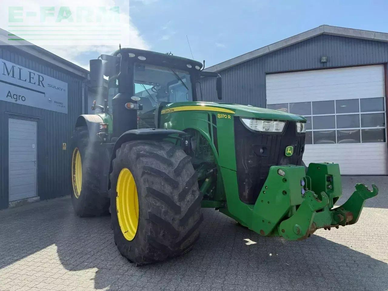 John Deere 8370r - Traktor: slika 2 John Deere 8370r - Traktor: slika 2