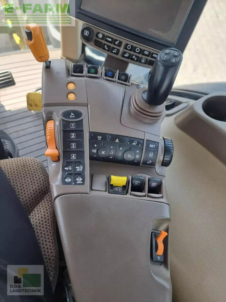 Traktor John Deere 8400 r: slika 18