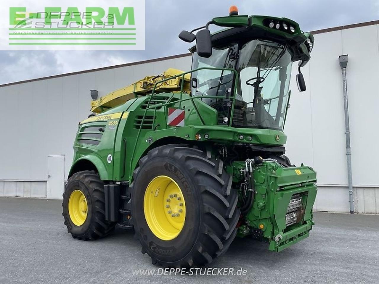 John Deere 8500i - Kombajn za stočnu hranu: slika 3 John Deere 8500i - Kombajn za stočnu hranu: slika 3