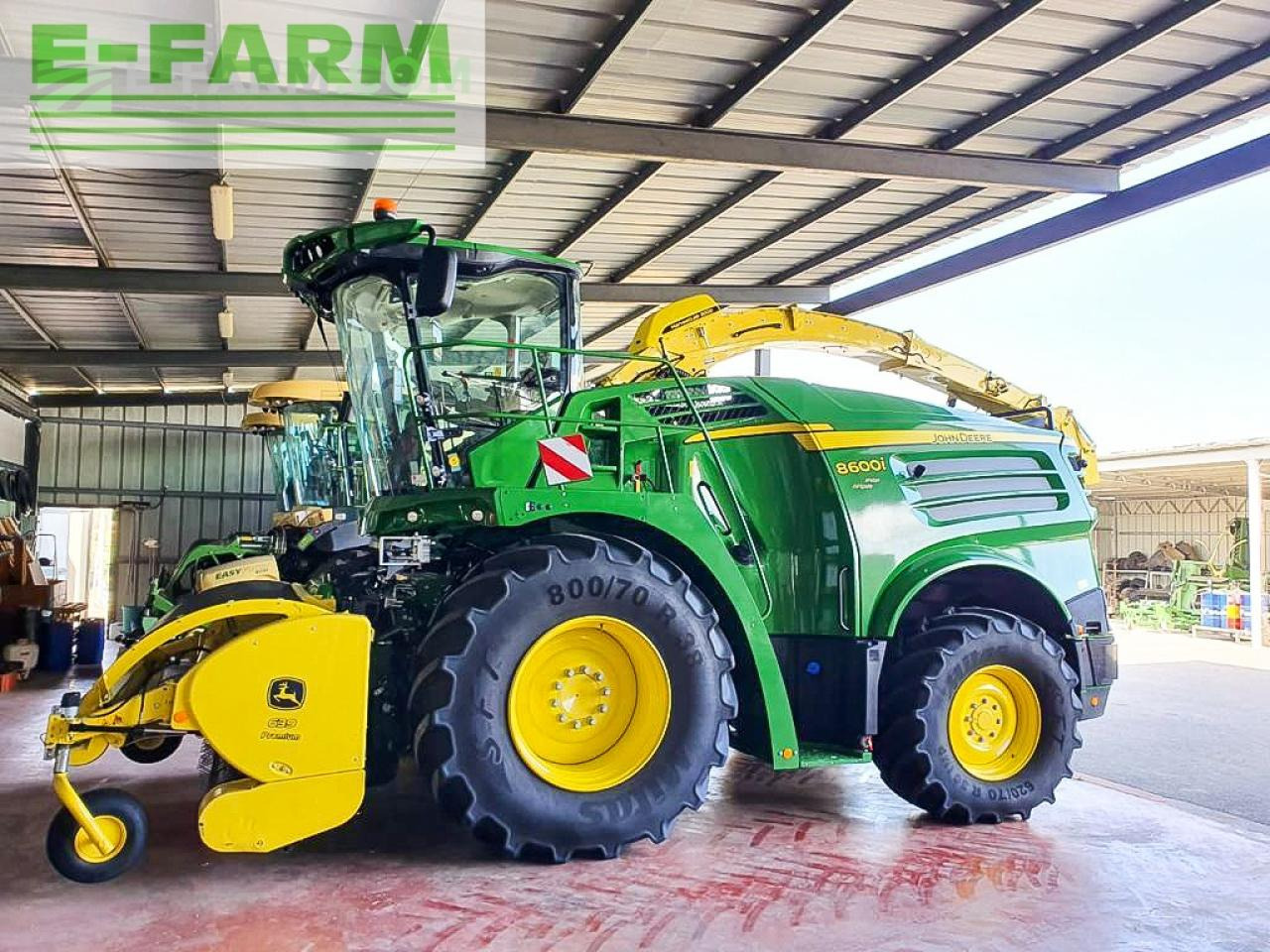 John Deere 8600I - Kombajn za stočnu hranu: slika 4 John Deere 8600I - Kombajn za stočnu hranu: slika 4