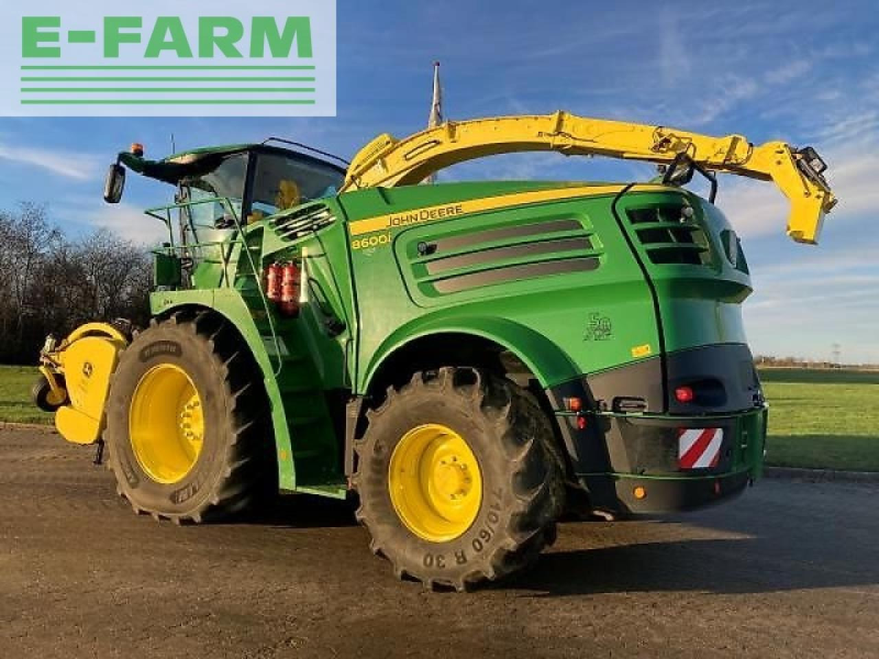 John Deere 8600i - Kombajn za stočnu hranu: slika 3 John Deere 8600i - Kombajn za stočnu hranu: slika 3