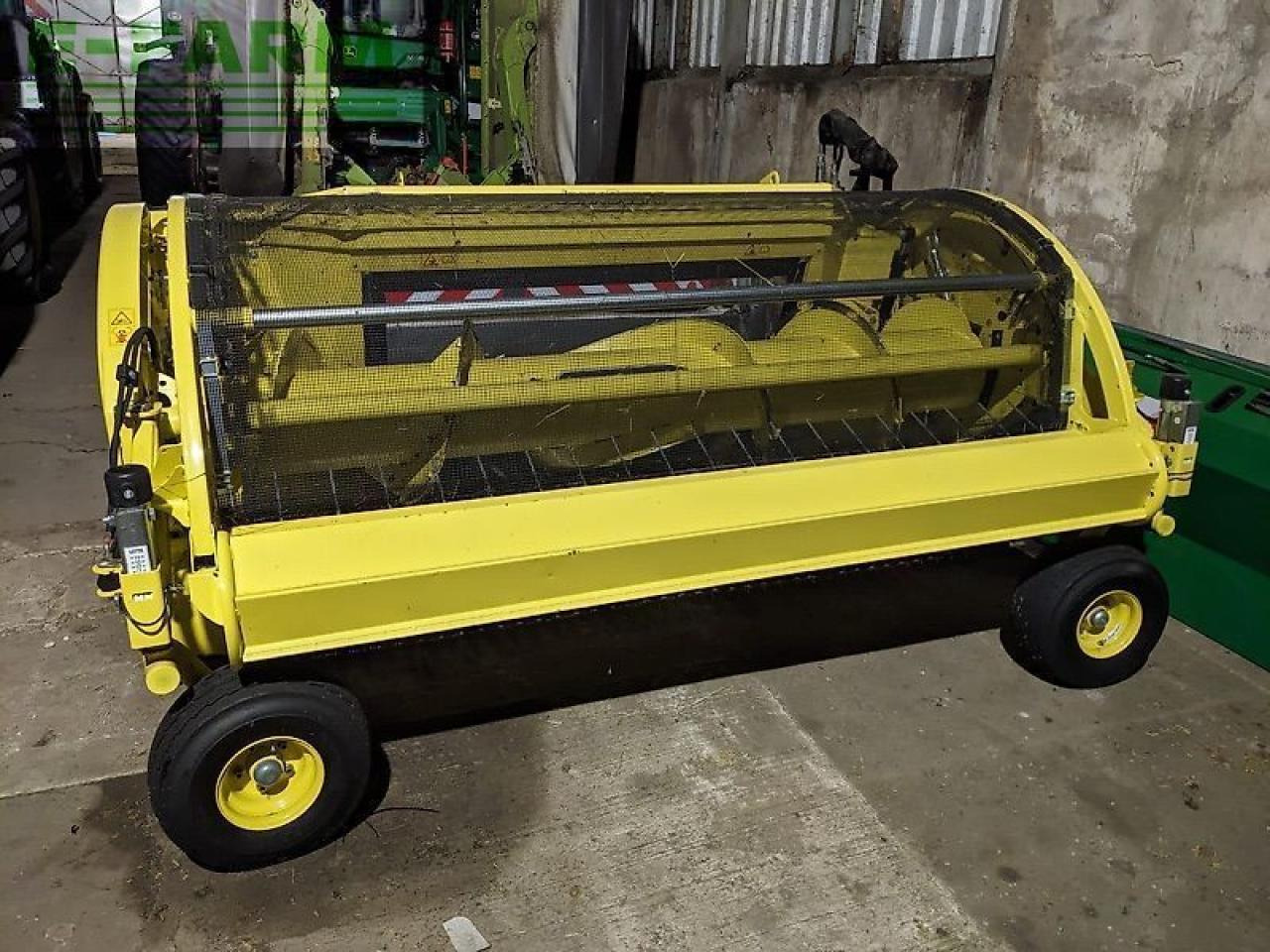 John Deere 8600i - Kombajn za stočnu hranu: slika 2 John Deere 8600i - Kombajn za stočnu hranu: slika 2