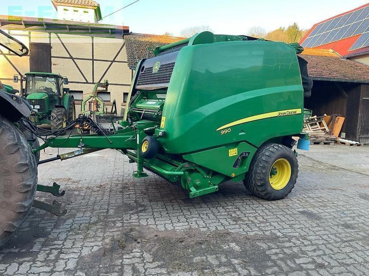 John Deere 990 premium - Balirka za kockaste bale: slika 1 John Deere 990 premium - Balirka za kockaste bale: slika 1