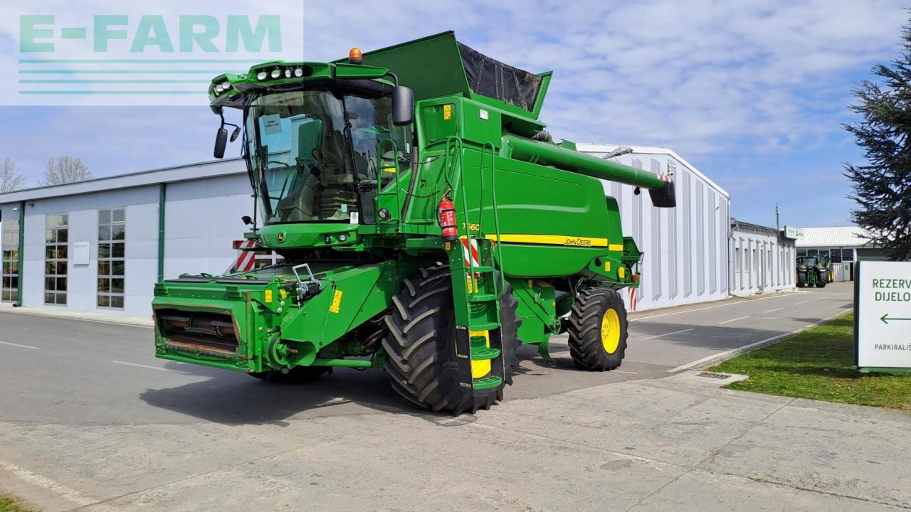 John Deere T660 - Kombinovani kombajn: slika 1 John Deere T660 - Kombinovani kombajn: slika 1