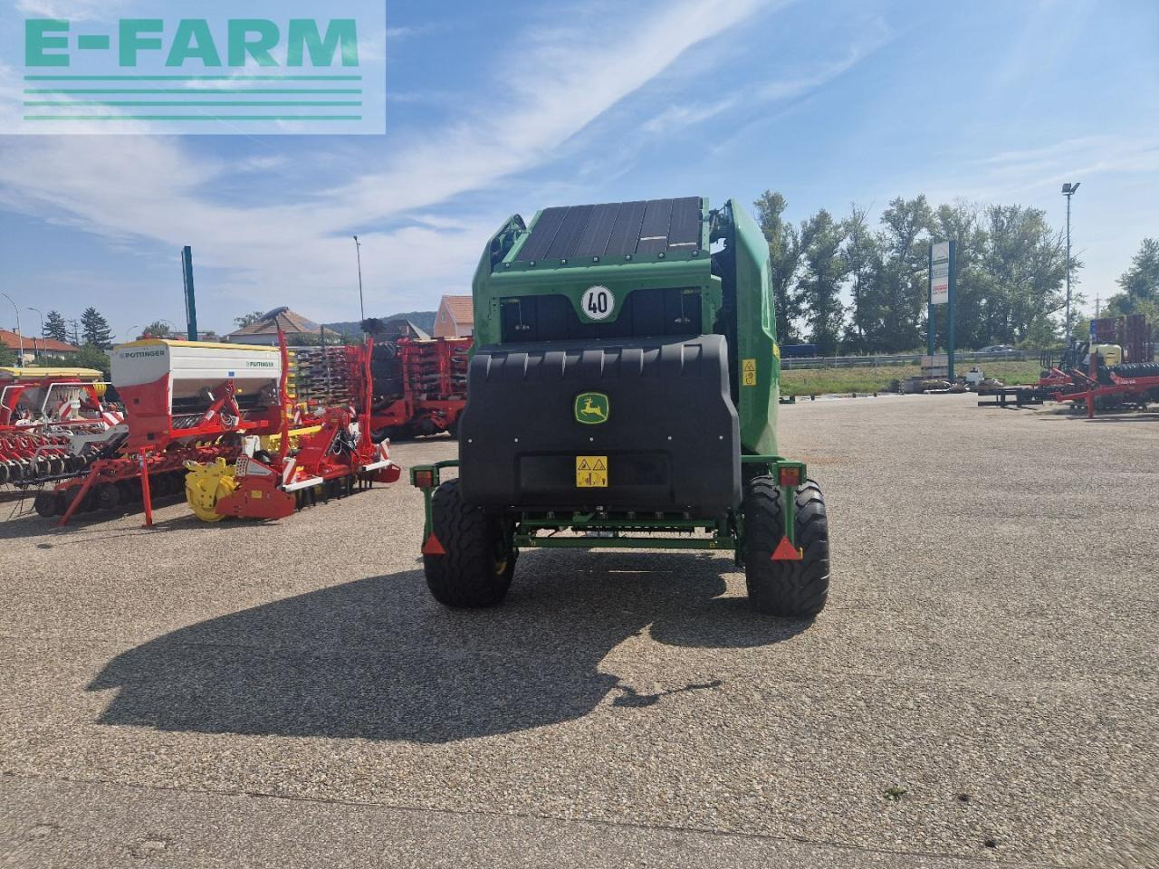 Balirka za kockaste bale John Deere V451M: slika 7