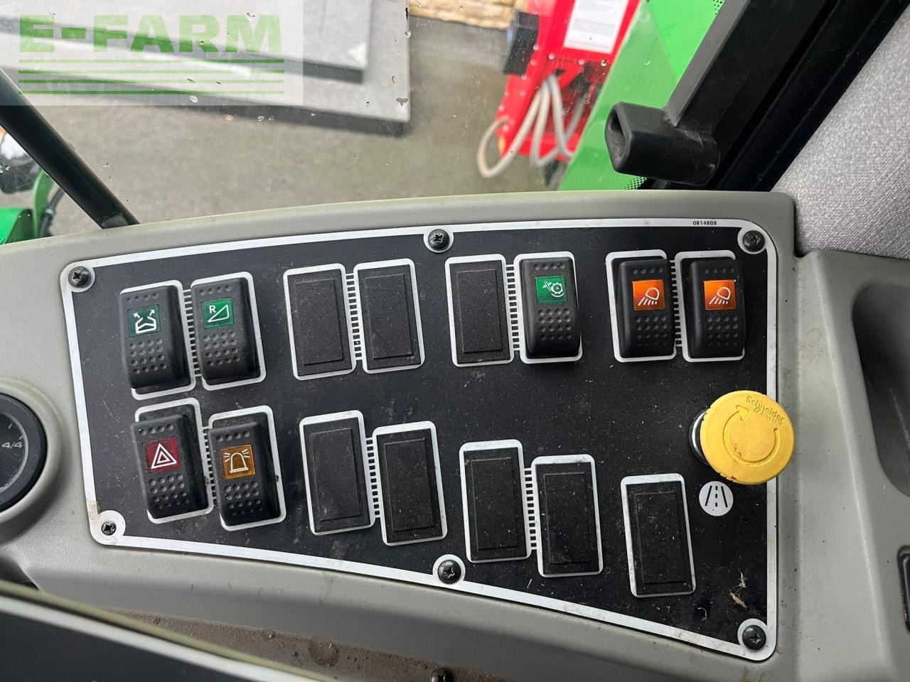 Kombinovani kombajn John Deere W440: slika 24