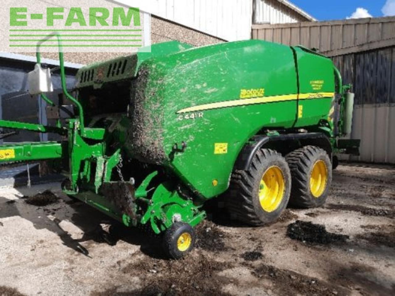 John Deere c441r - Balirka za kockaste bale: slika 1 John Deere c441r - Balirka za kockaste bale: slika 1
