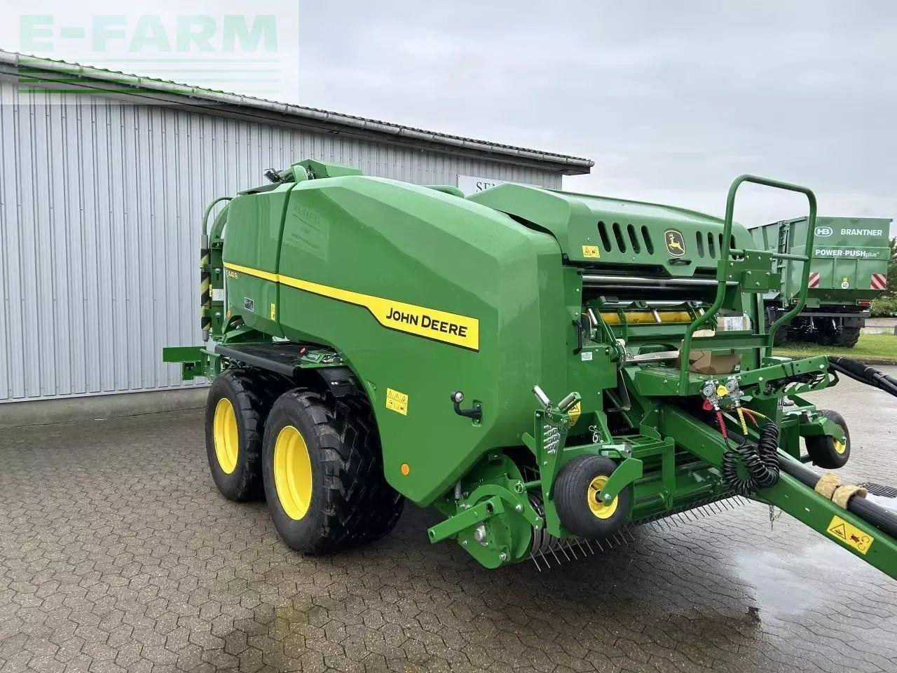 John Deere c441r - Balirka za kockaste bale: slika 2 John Deere c441r - Balirka za kockaste bale: slika 2