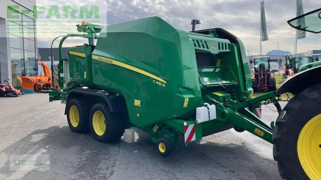 John Deere c451r - Balirka za kockaste bale: slika 2 John Deere c451r - Balirka za kockaste bale: slika 2