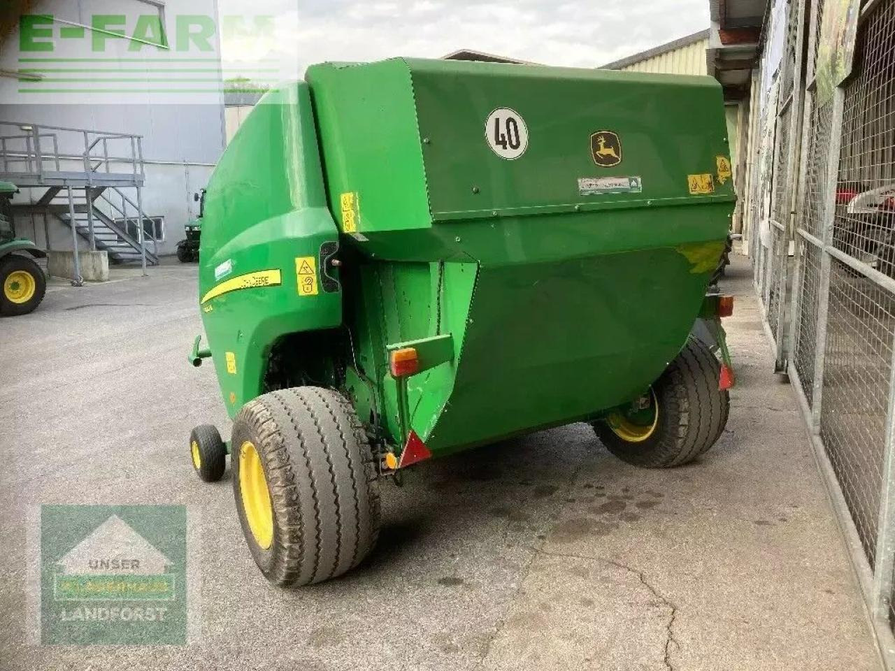 John Deere f440m - Balirka za kockaste bale: slika 4 John Deere f440m - Balirka za kockaste bale: slika 4