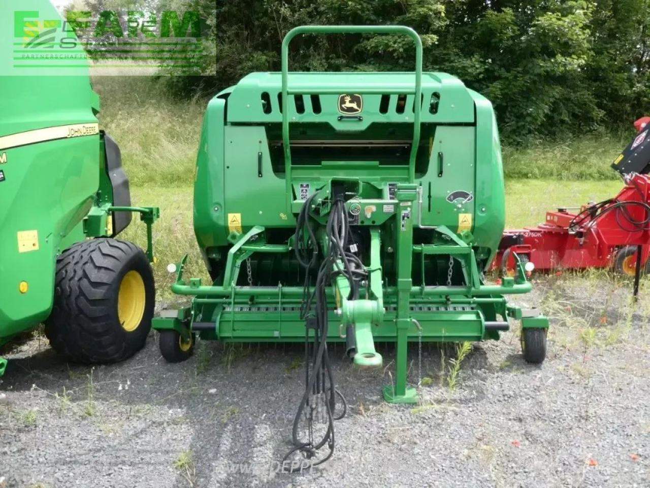 John Deere f441 m - Balirka za kockaste bale: slika 2 John Deere f441 m - Balirka za kockaste bale: slika 2