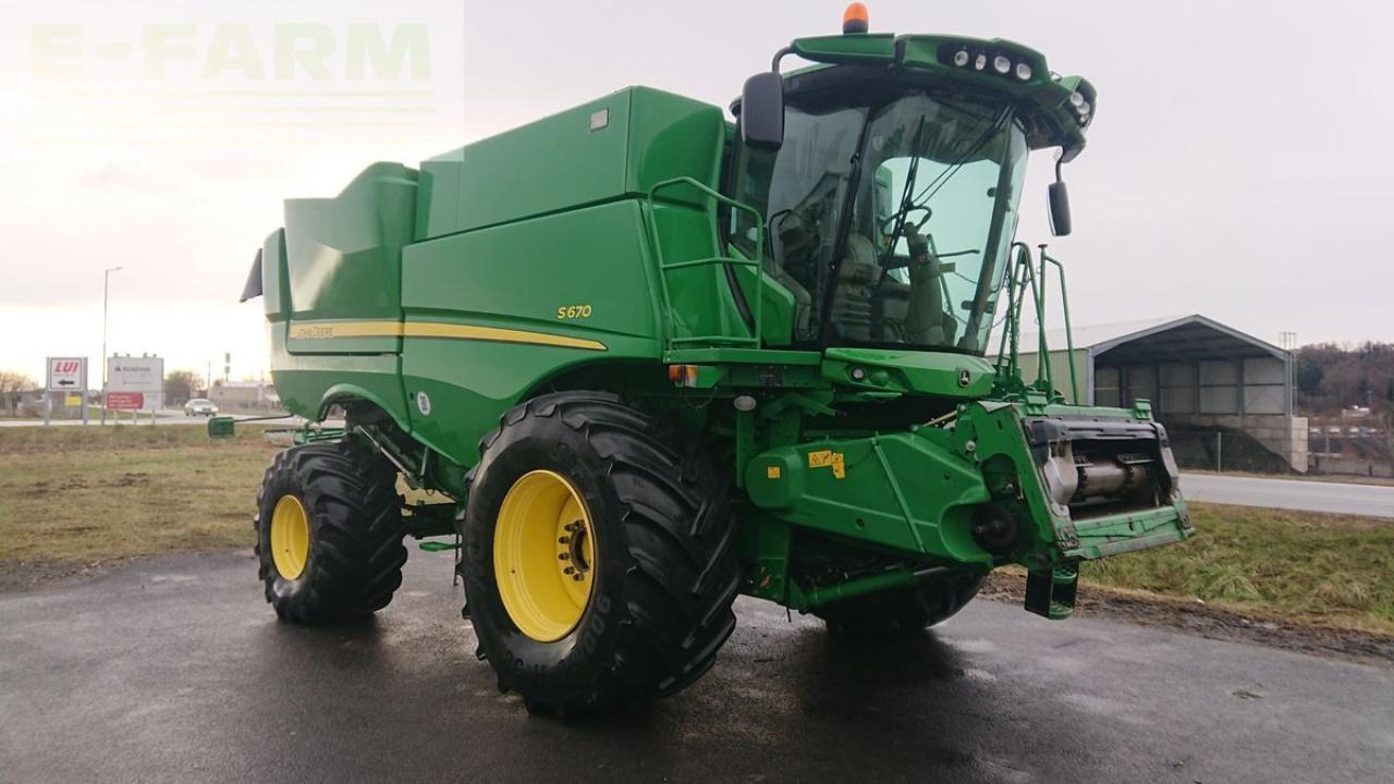 John Deere s670 4wd + macdon fd75 - Kombinovani kombajn: slika 2 John Deere s670 4wd + macdon fd75 - Kombinovani kombajn: slika 2