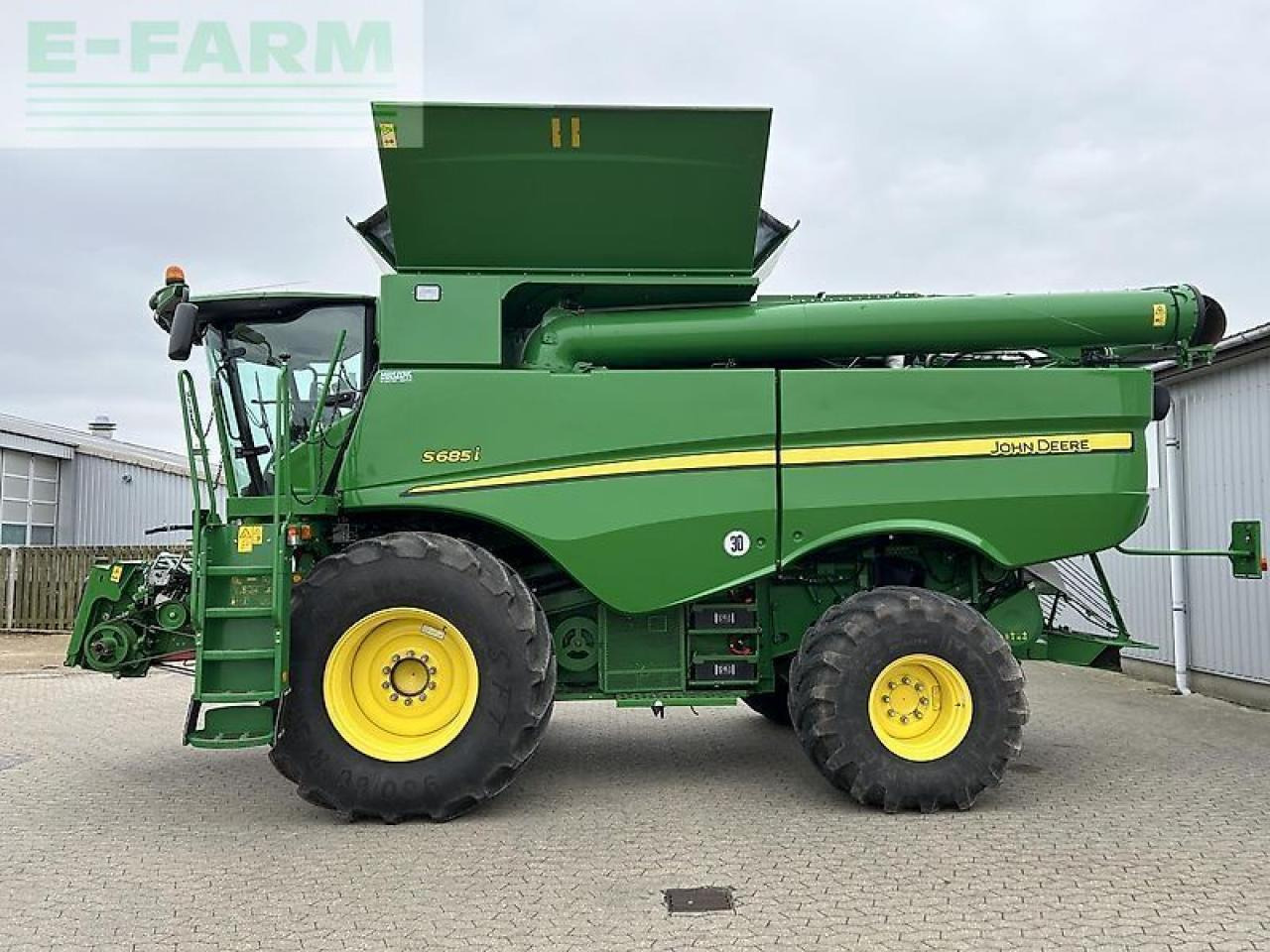 Kombinovani kombajn John Deere s685i: slika 13