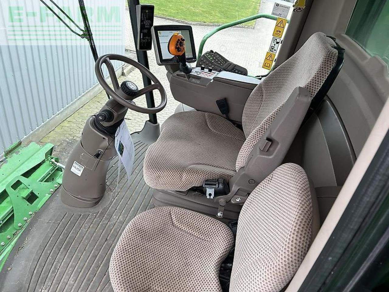 Kombinovani kombajn John Deere s685i: slika 18