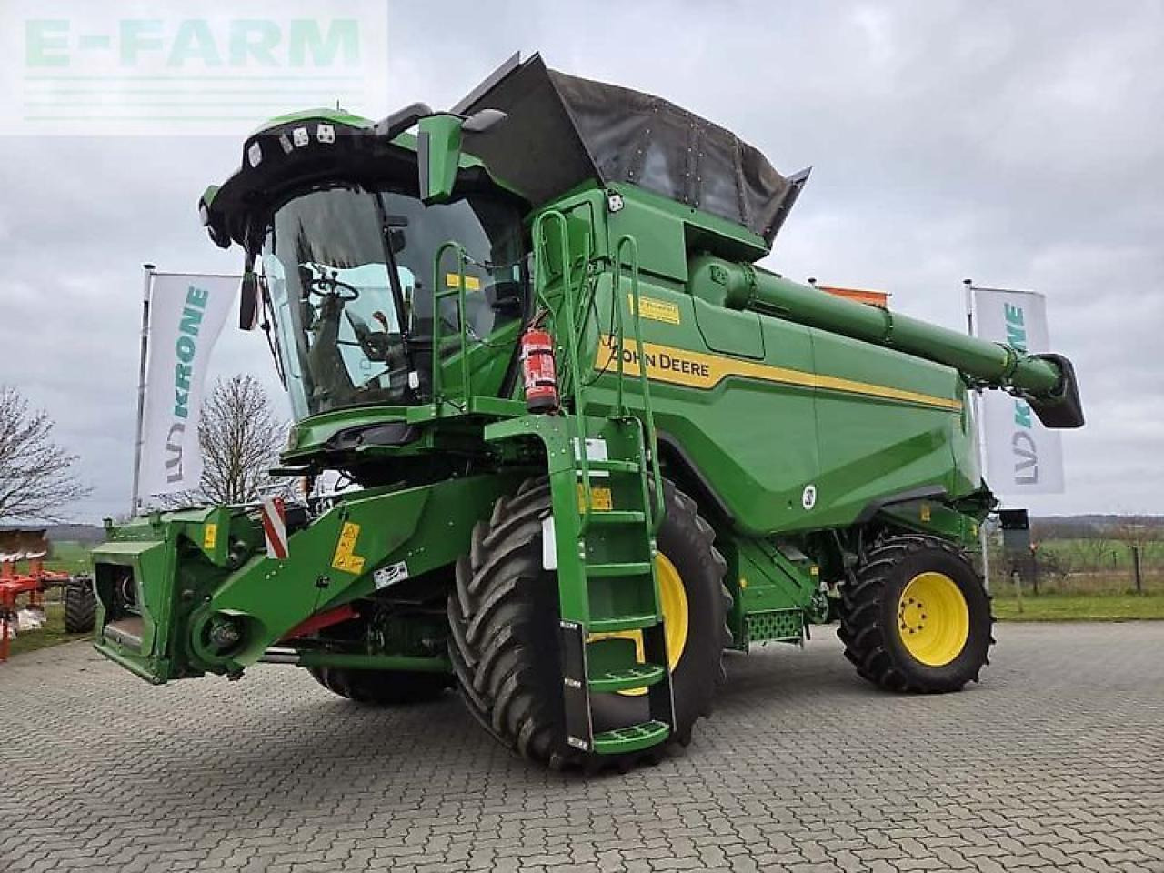 John Deere t5 700 levelland - garantie bis 06/2026 - Kombinovani kombajn: slika 1 John Deere t5 700 levelland - garantie bis 06/2026 - Kombinovani kombajn: slika 1