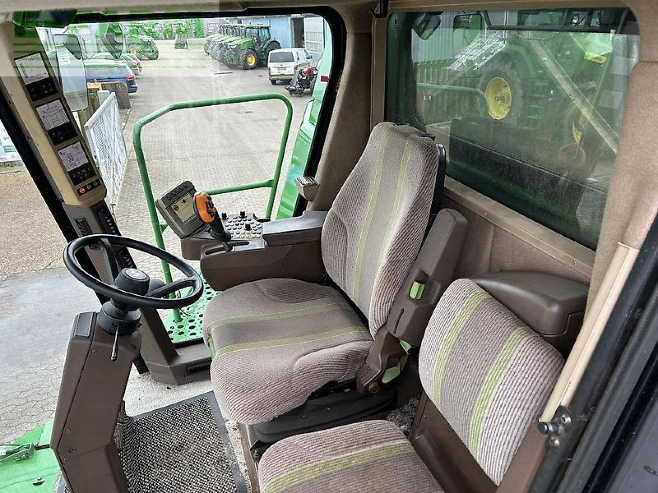 John Deere t670 - Kombinovani kombajn: slika 5 John Deere t670 - Kombinovani kombajn: slika 5