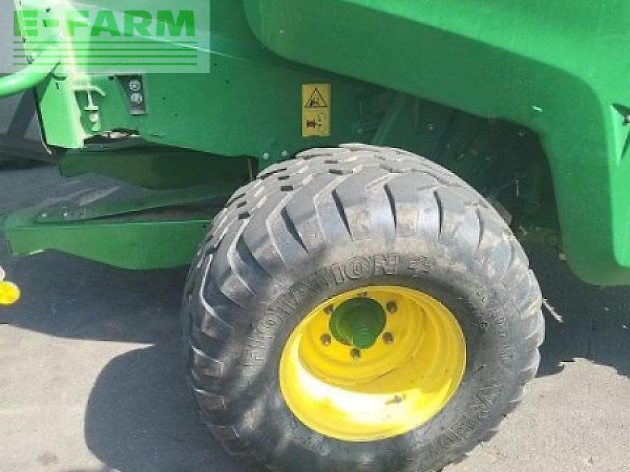 John Deere v 451 pm - Balirka za kockaste bale: slika 4 John Deere v 451 pm - Balirka za kockaste bale: slika 4