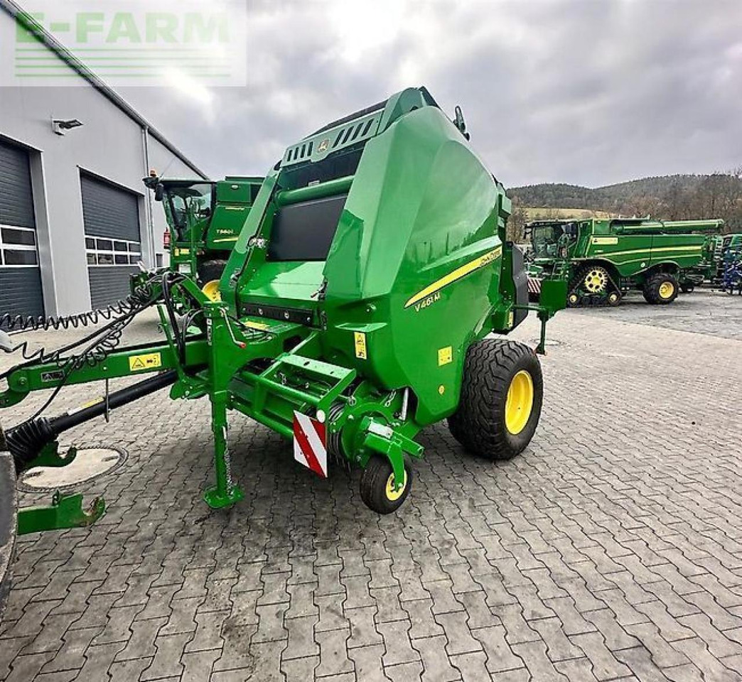 John Deere v461m - Balirka za kockaste bale: slika 1 John Deere v461m - Balirka za kockaste bale: slika 1