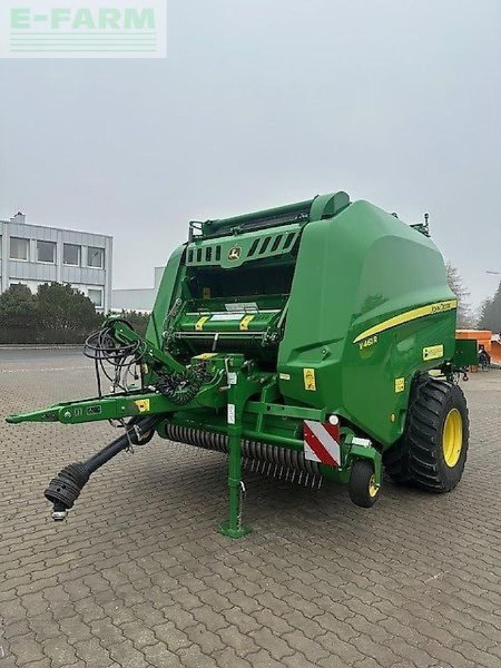 John Deere v461r - Balirka za kockaste bale: slika 1 John Deere v461r - Balirka za kockaste bale: slika 1