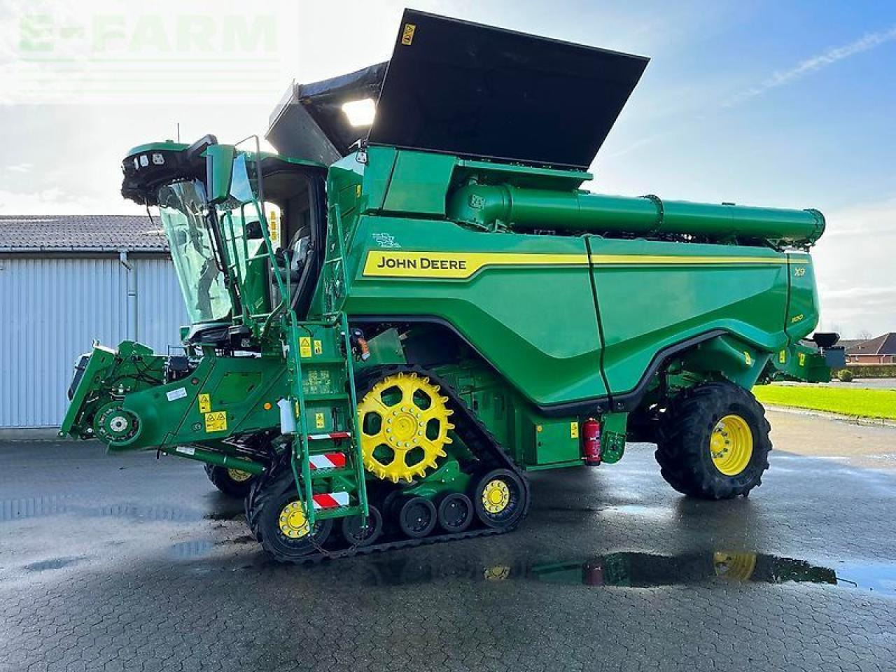 John Deere x9-1100 - Kombinovani kombajn: slika 1 John Deere x9-1100 - Kombinovani kombajn: slika 1