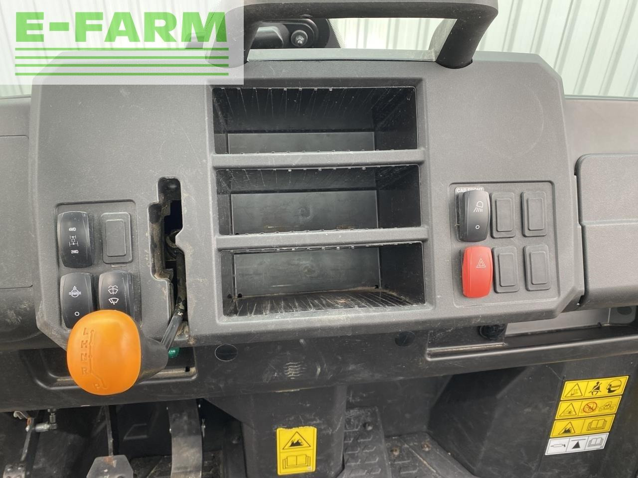 John Deere xuv865m - Traktor: slika 5 John Deere xuv865m - Traktor: slika 5