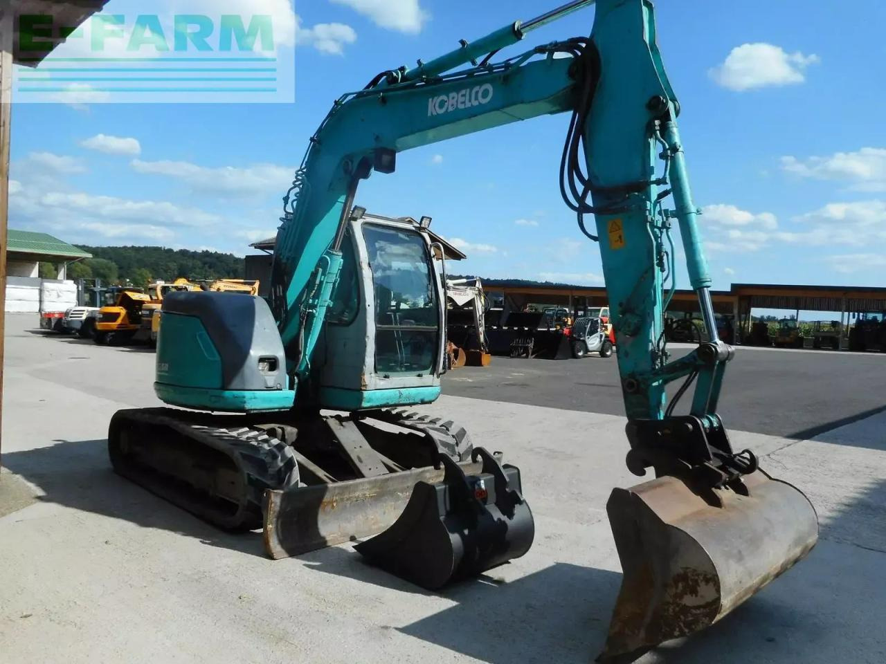 Kobelco sk 70 sr-1e ( 7.400kg ) - Mini bager: slika 5 Kobelco sk 70 sr-1e ( 7.400kg ) - Mini bager: slika 5