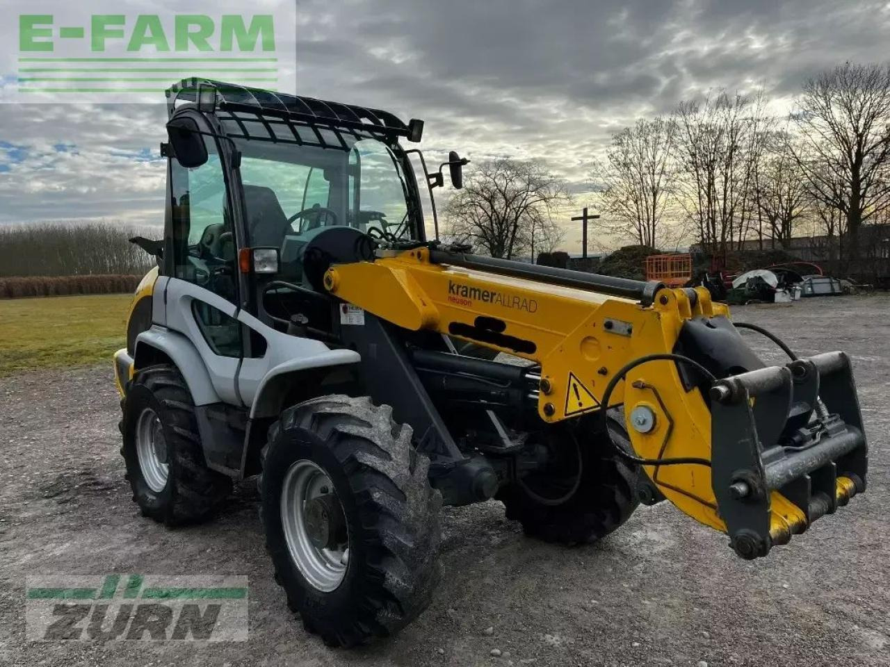 Kramer 580t - Mini bager: slika 2 Kramer 580t - Mini bager: slika 2