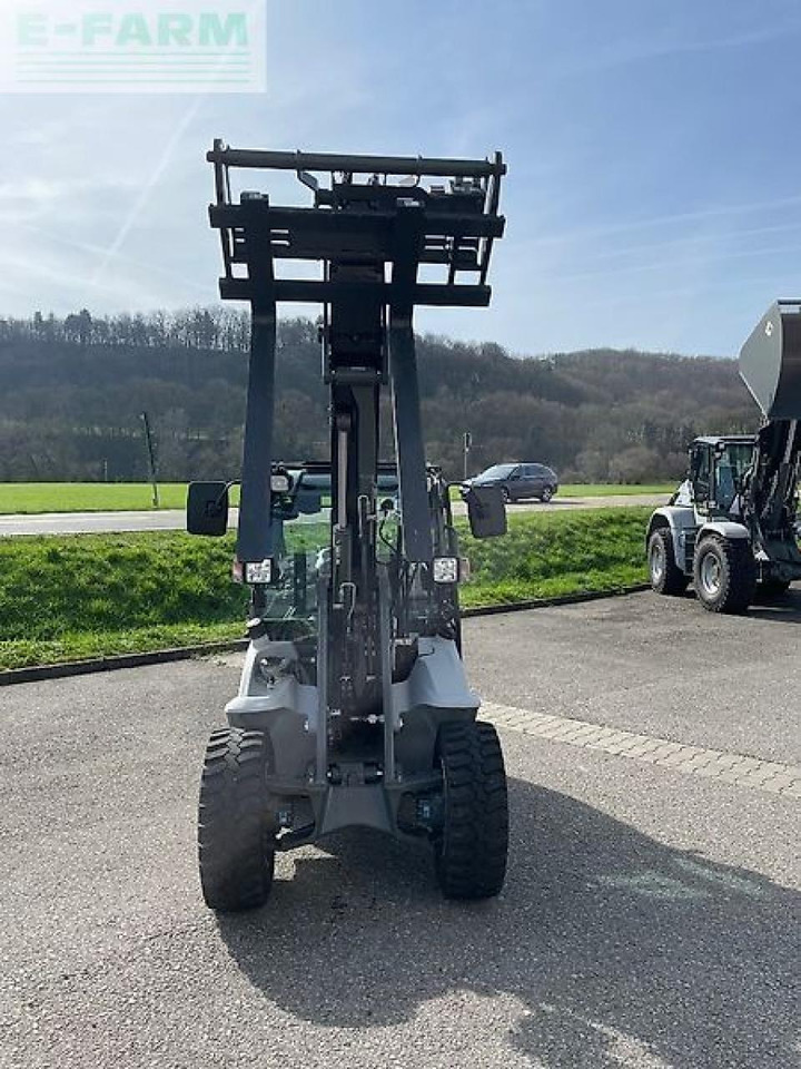 Kramer kl 12.5 - Mini bager: slika 4 Kramer kl 12.5 - Mini bager: slika 4