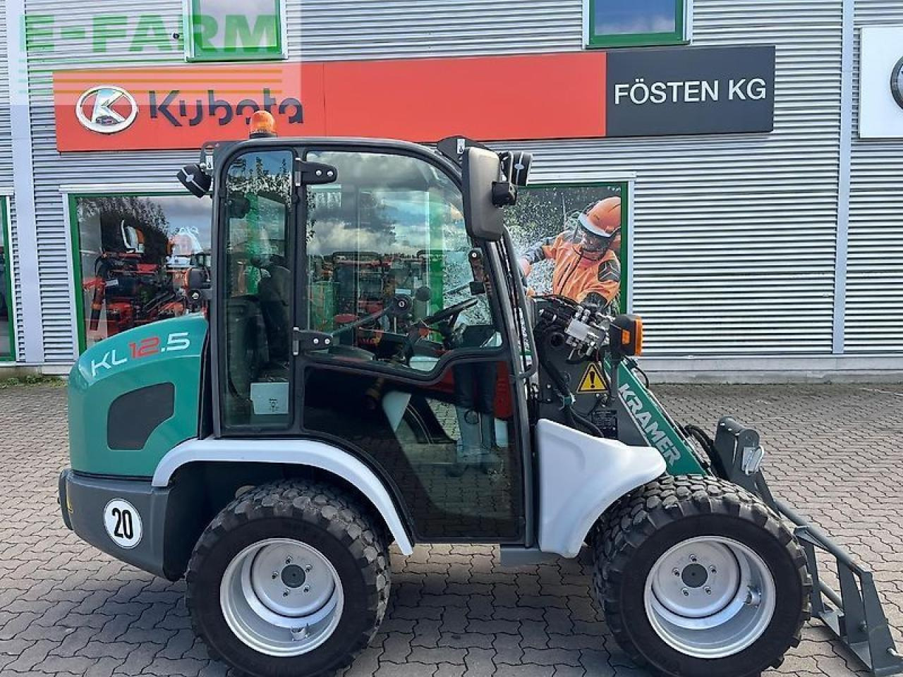 Kramer kl12.5 - Mini bager: slika 1 Kramer kl12.5 - Mini bager: slika 1